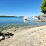 Apartment Sunflower By The Sea Trogir