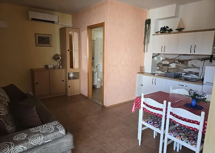 Apartament Sunflower By The Sea Trogir