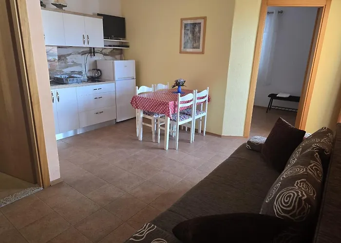 Apartament Sunflower By The Sea