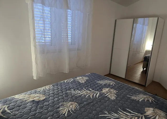Sunflower By The Sea Apartament Trogir