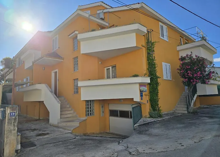 公寓 Sunflower By The Sea *